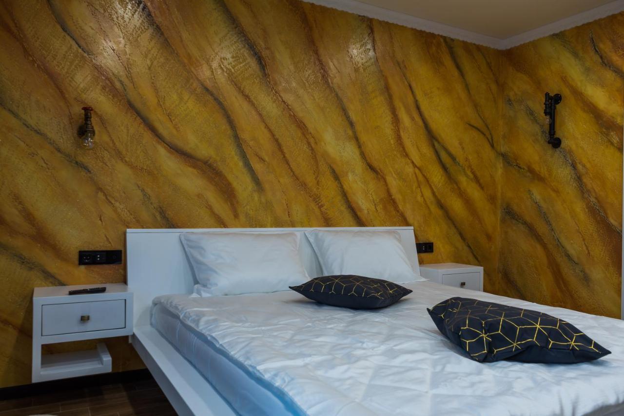Apartmán Cyborg Flat Petroşani Exteriér fotografie